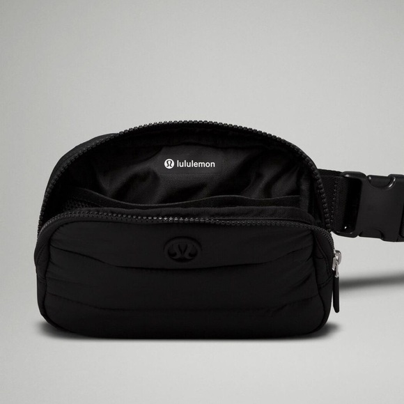 Men Women Lululemon Everywhere Belt Bag 1L Black Wunder Puff - Picture 4 of 10